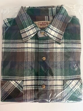 Big Mac Men's Green Plaid Flannel Shirt. Size M